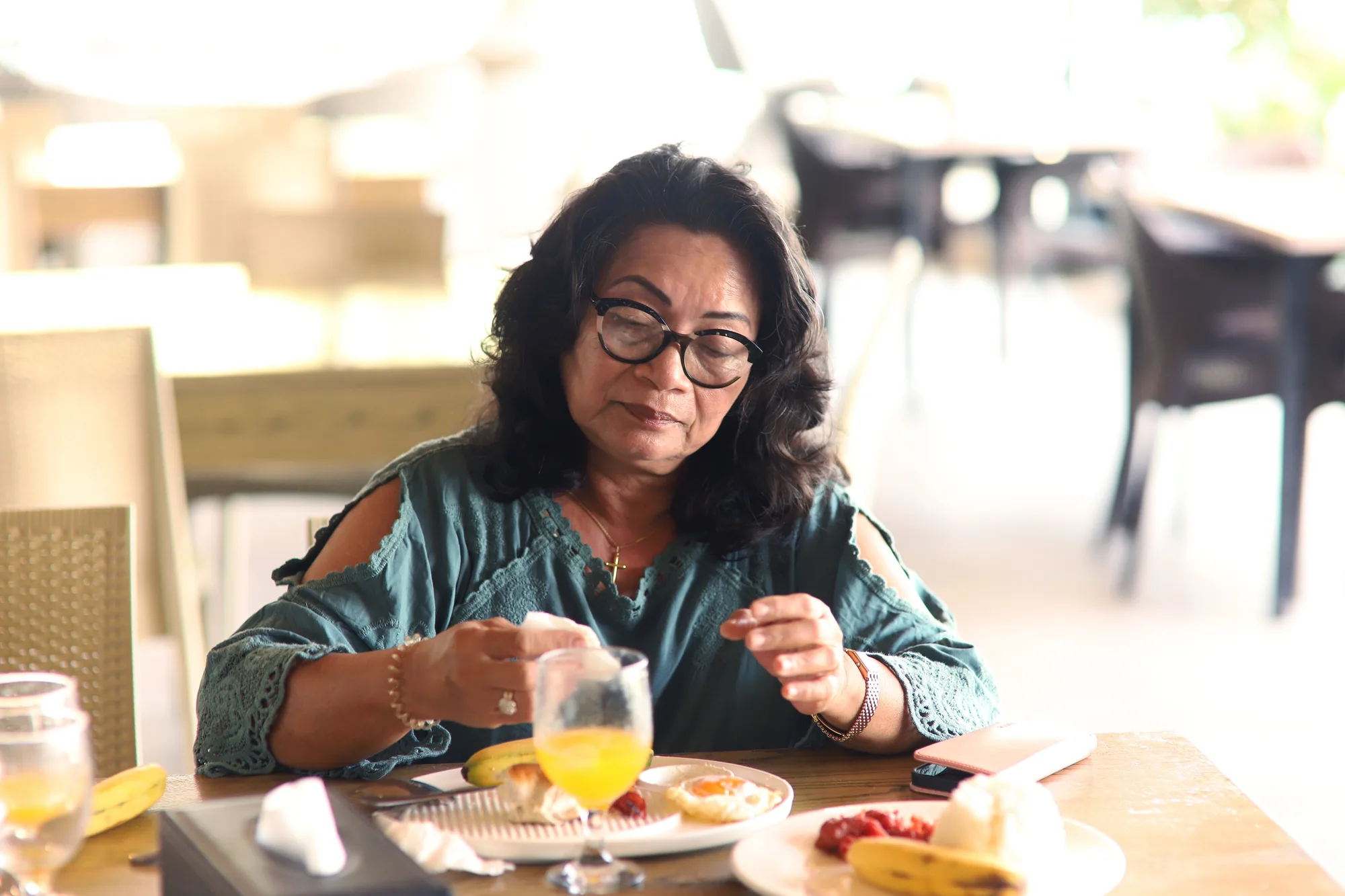 Lifestyle – Lucille.Breakfast.08.20.2026_002.webp