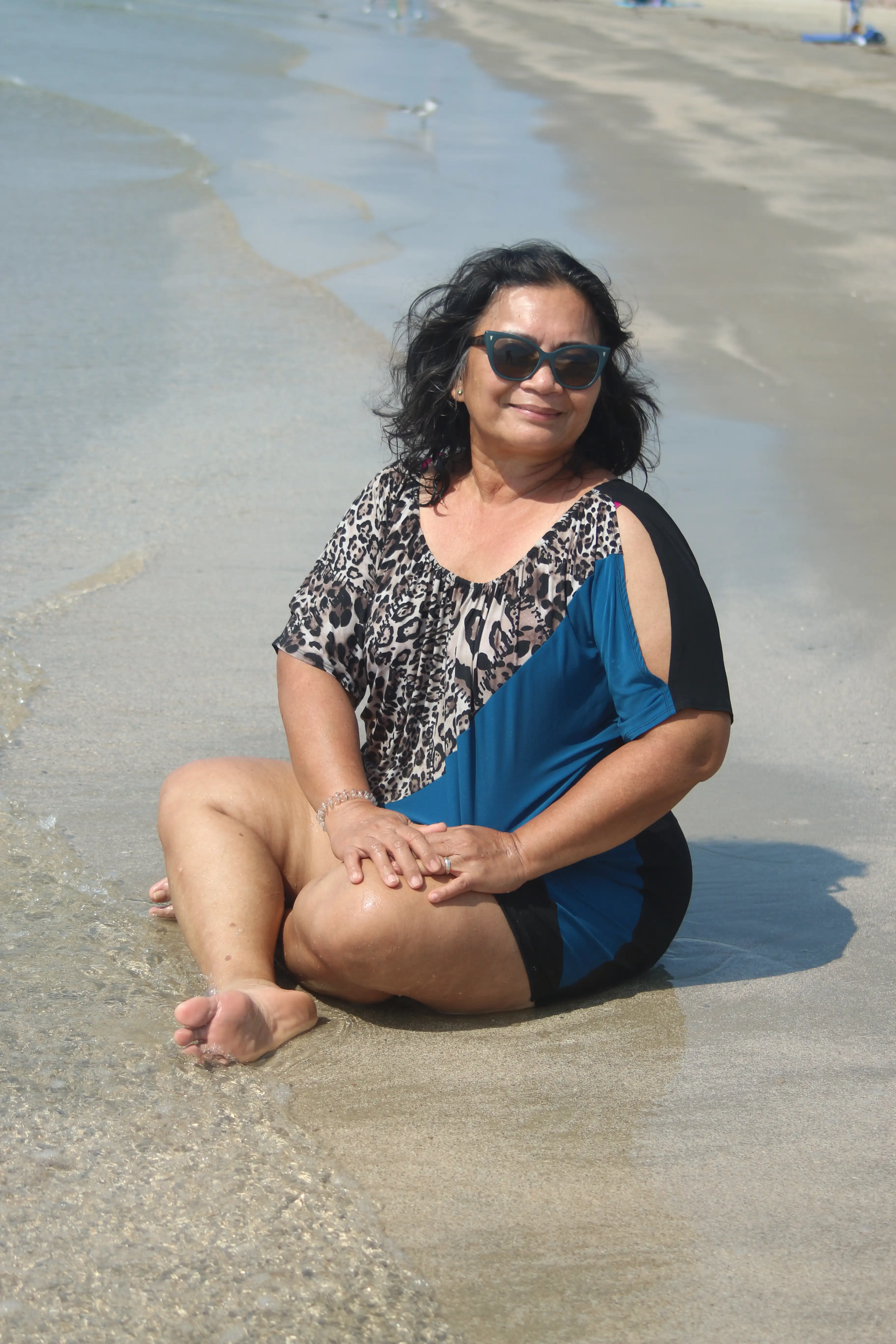 Lifestyle – Lucille_Galveston_Pose_08_21_2025_009.webp