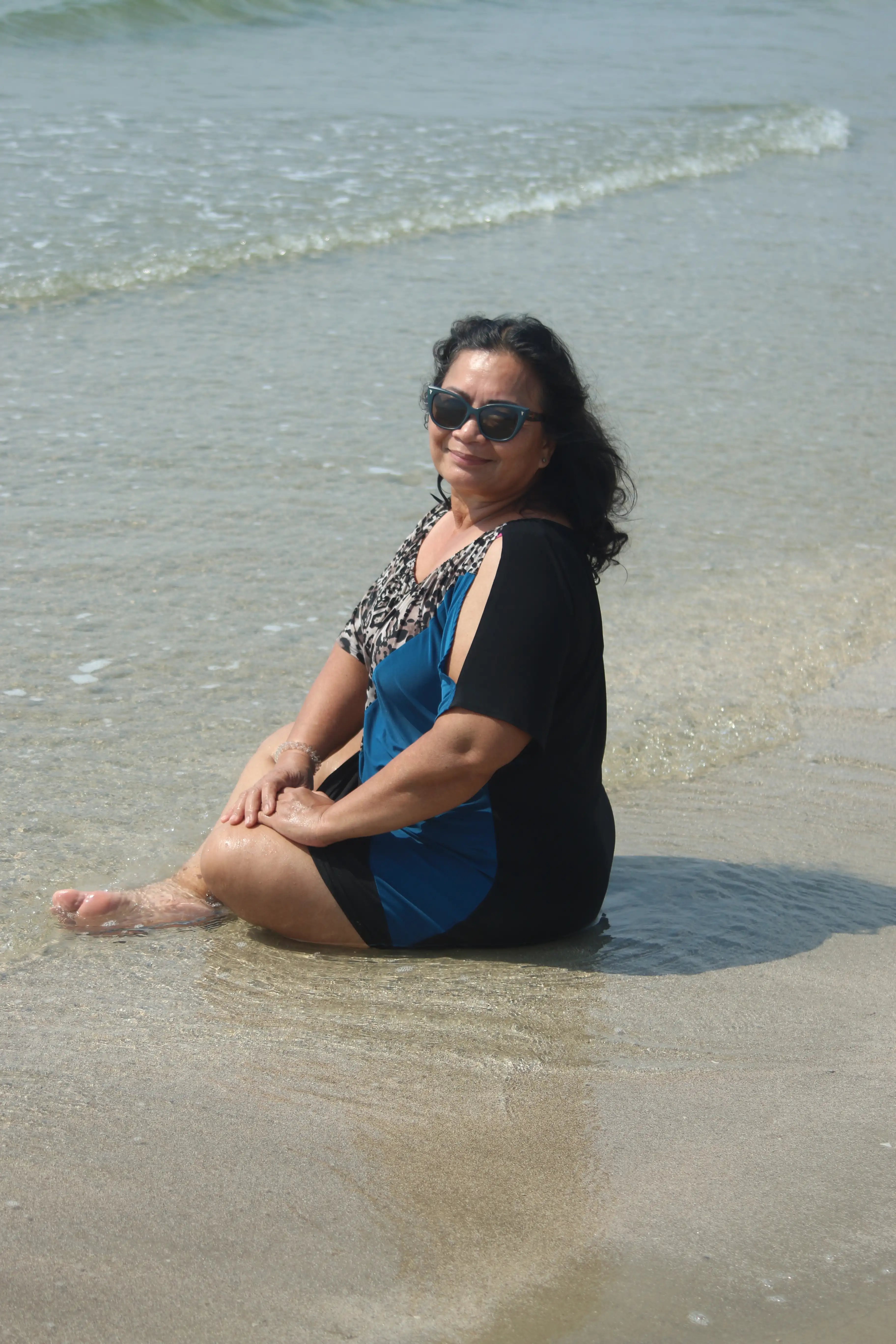 Lifestyle – Lucille_Galveston_Pose_08_21_2025_012.webp