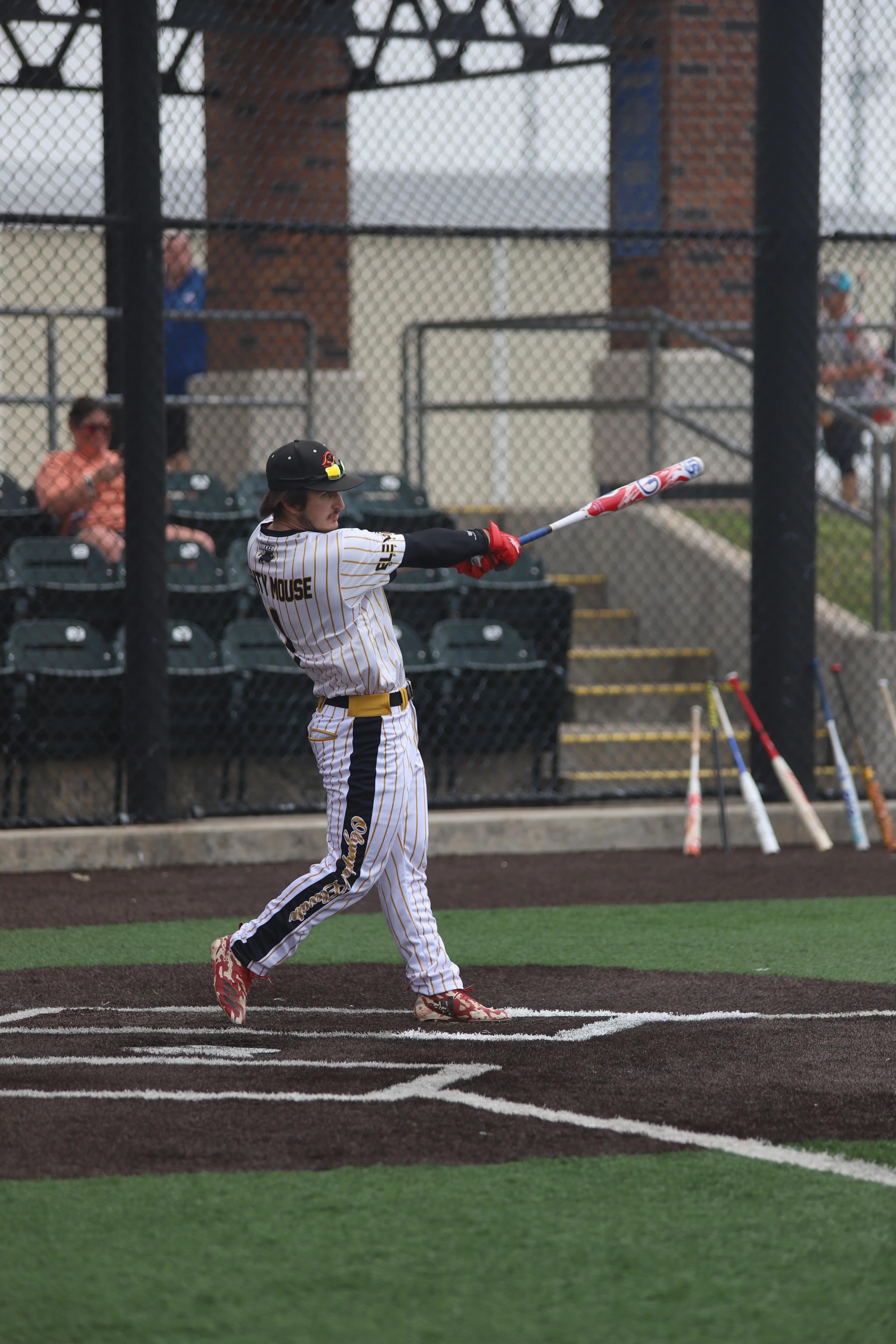 Sports – Olympia_Hustlers061723_024.webp