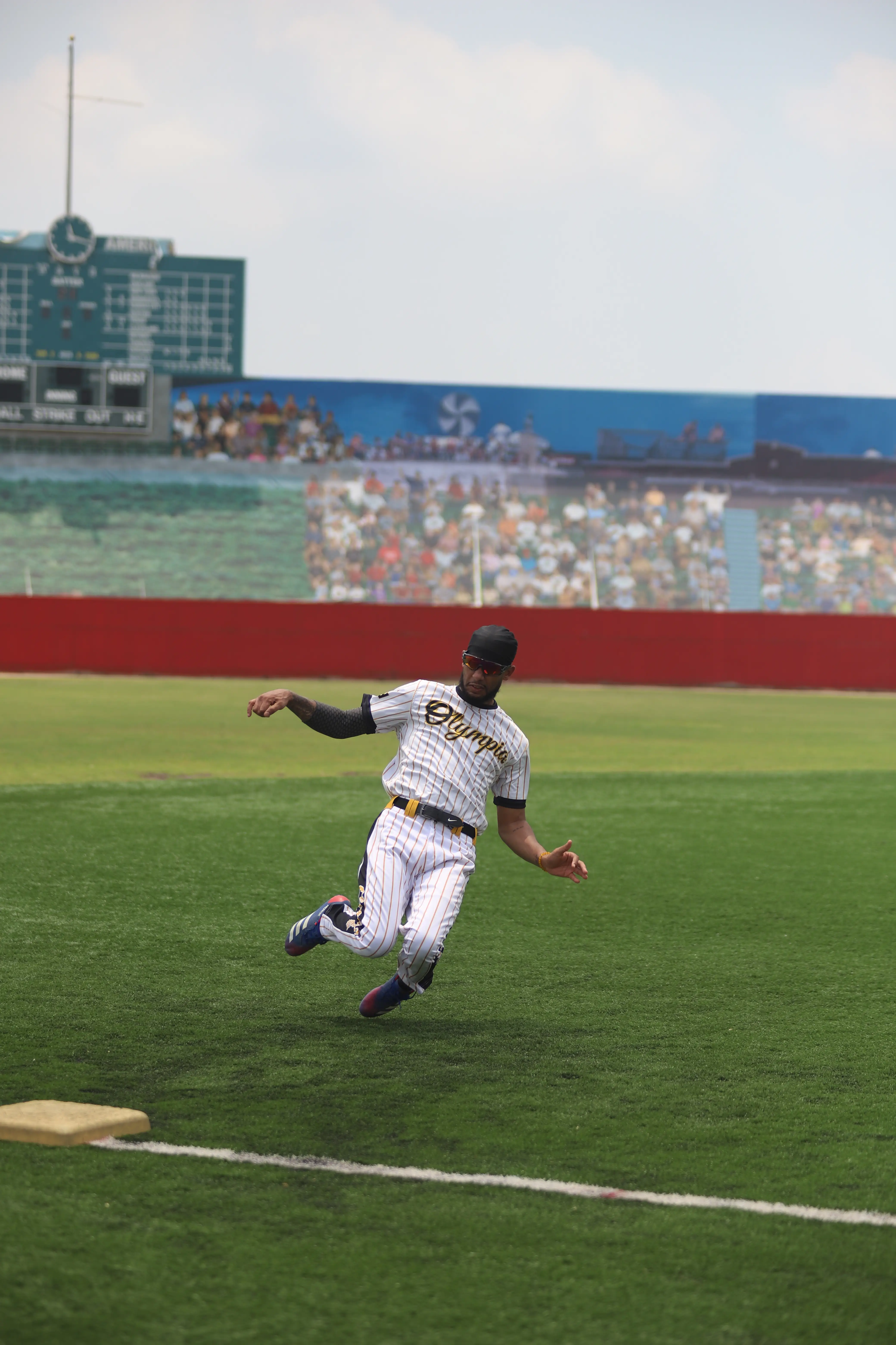 Sports – Olympia_Hustlers061723_267.webp